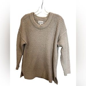 Olive + Oak crew neck soft waffle knit pullover sweater size S. Color Oa…